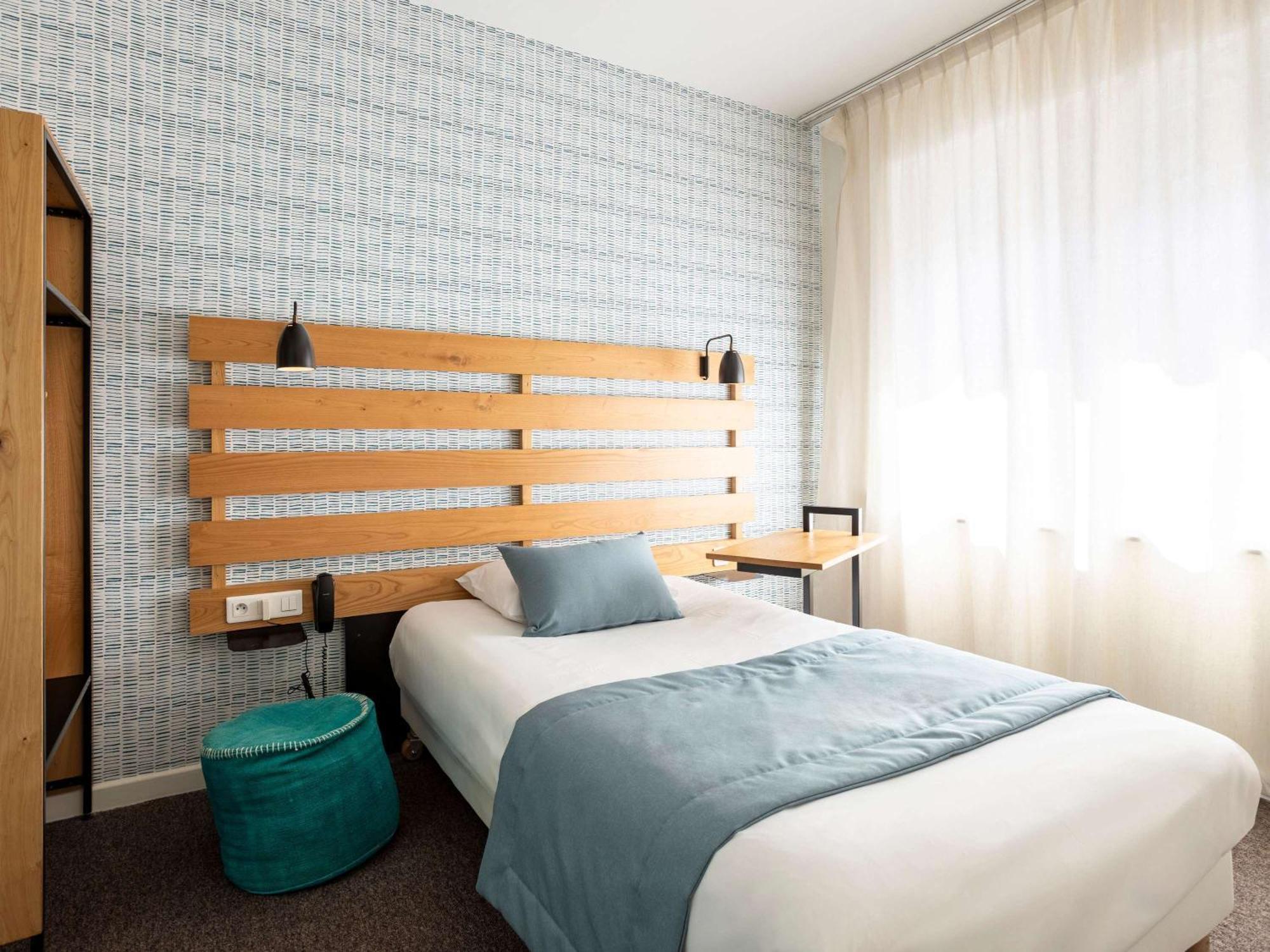 Hotel Ibis Styles Calais Centre Exterior foto